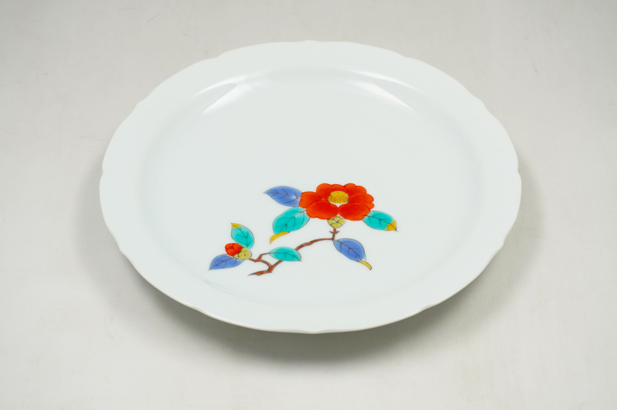 古伊万里 染付 椿 菊 線描き 花丸紋 尺皿 30.5㎝ - 生活骨董と古布のアンティークショップ antique TANTRA